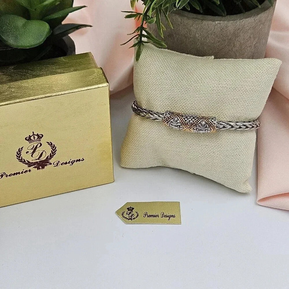 Premier Designs Vintage Silver Braided Chain Bracelet Mixed Metal Charm Magnetic - Picture 2 of 3